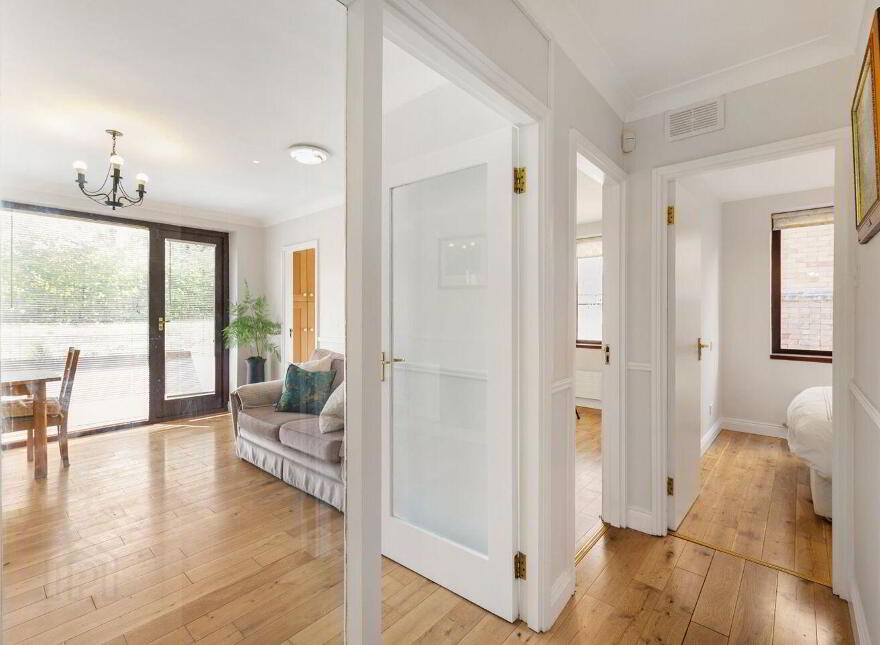 51 Merrion Village, Merrion Road, Ballsbridge, Ballsbridge, D04TK65