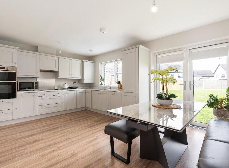 7 Bay Meadows Crescent, Hollystown, D15VHX0