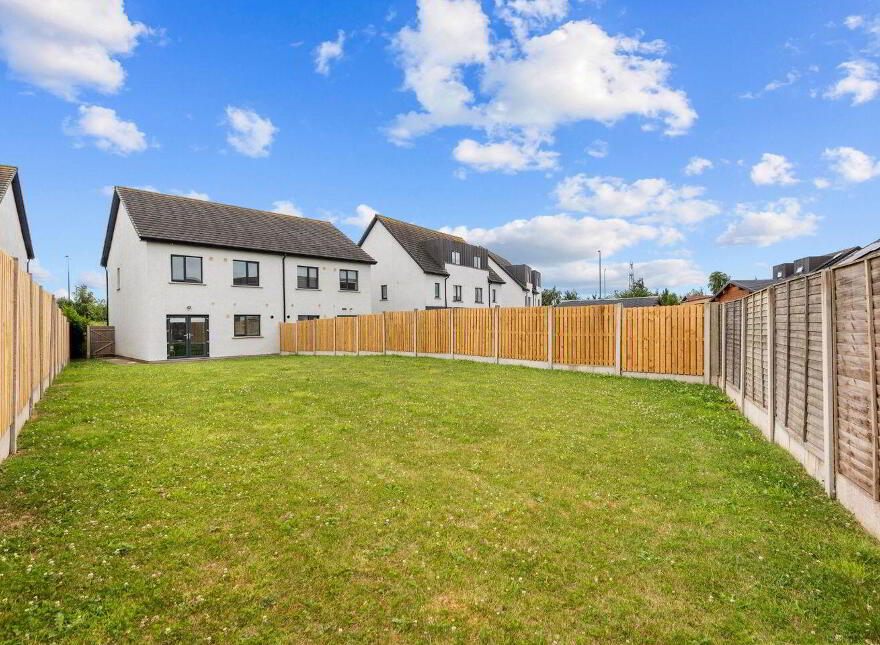 7 Bay Meadows Crescent, Hollystown, D15VHX0