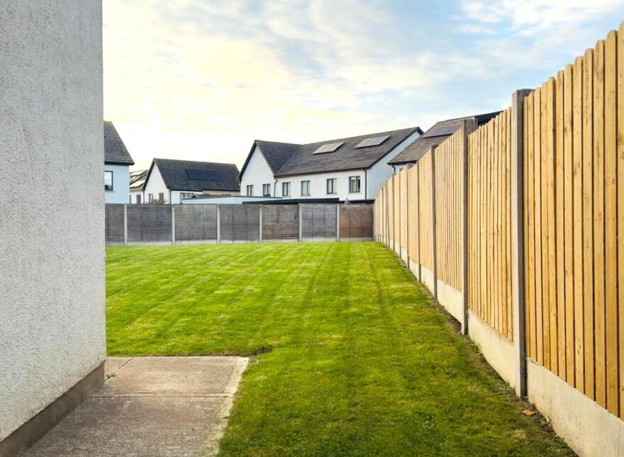 7 Bay Meadows Crescent, Hollystown, D15VHX0