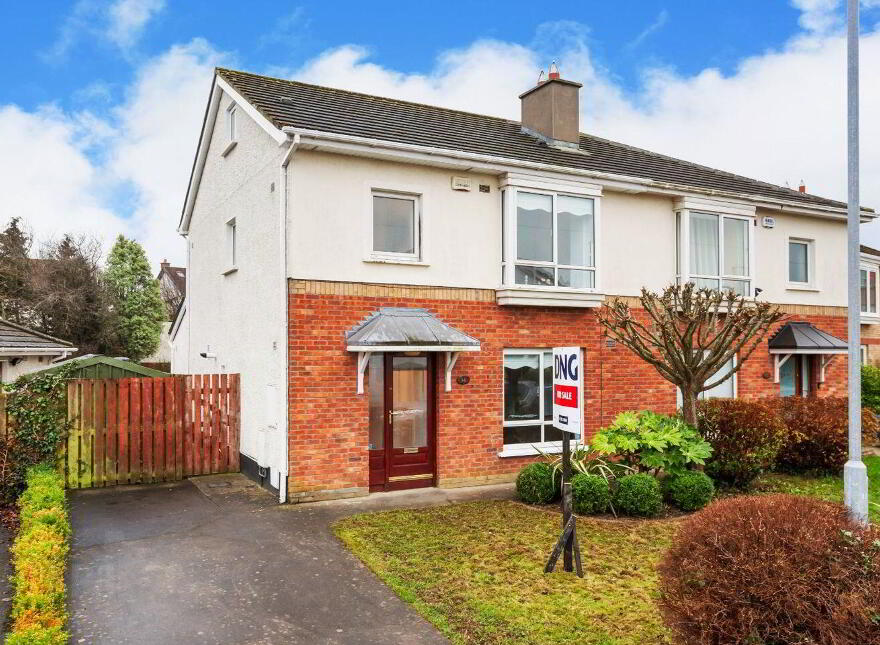 14 Riverwood Place, Castleknock, Castleknock, D15R9T0 photo