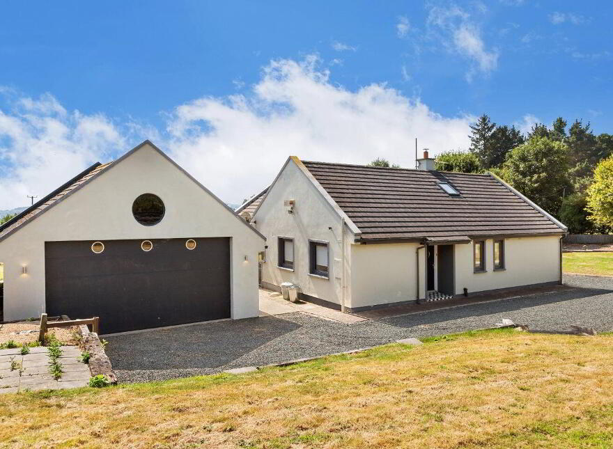 Woodside Cottage, Ballyflanigan, Kilbride, A67FV12