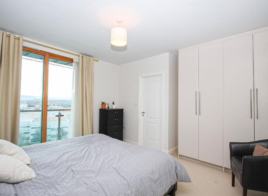 20 The Crescent Building, Park West, Park West, D12N678