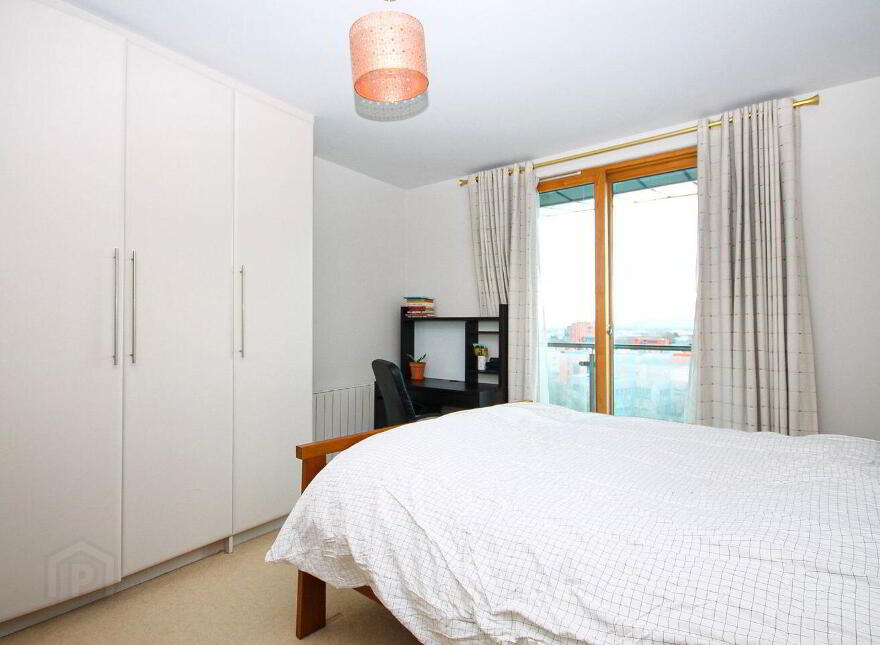 20 The Crescent Building, Park West, Park West, D12N678