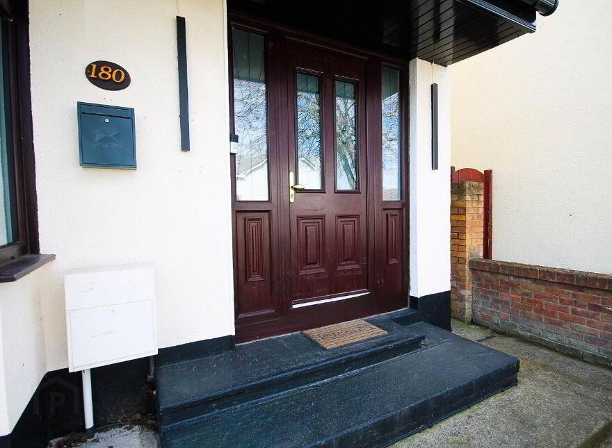180 Woodlawn Park Grove, Firhouse, Firhouse, D24HC9Y