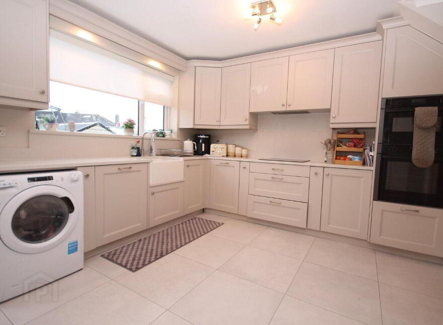 180 Woodlawn Park Grove, Firhouse, Firhouse, D24HC9Y