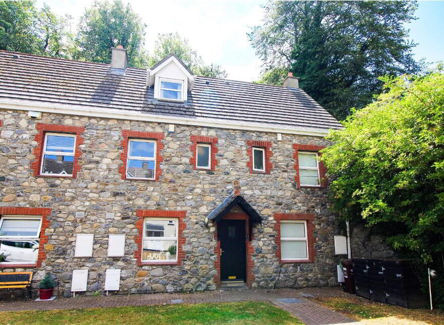 2 Homeville Court, Knocklyon, Knocklyon, D16Y276