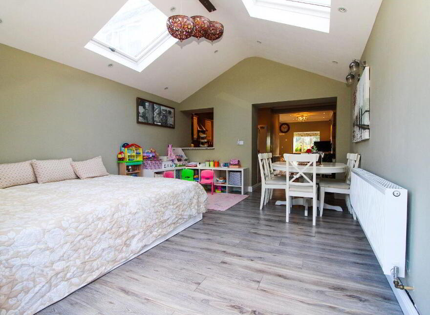 37 Beechdale Place, Ballycullen, Ballycullen, D24X226