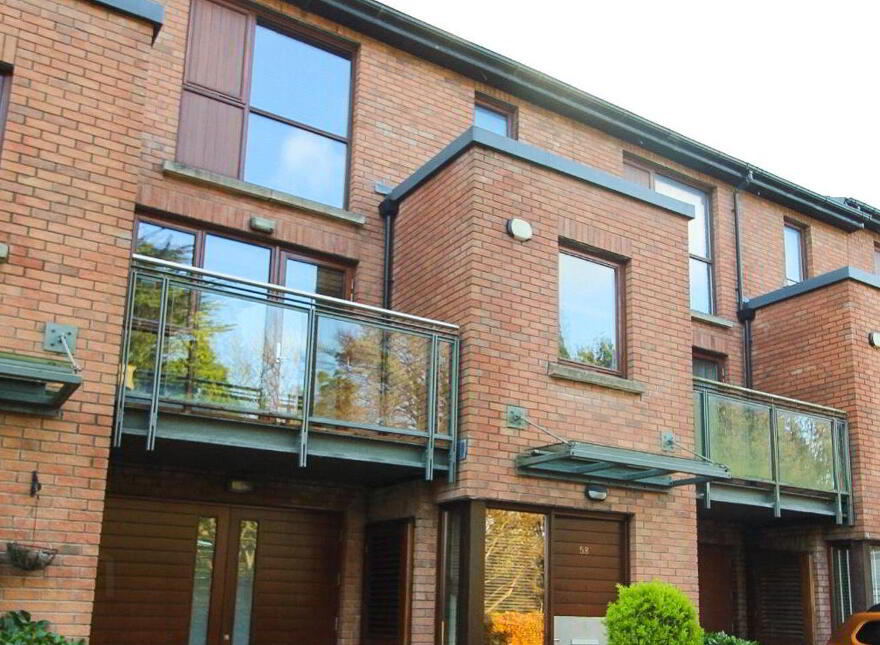 58 Castlegate Grove, Adamstown, Adamstown, K78EK53