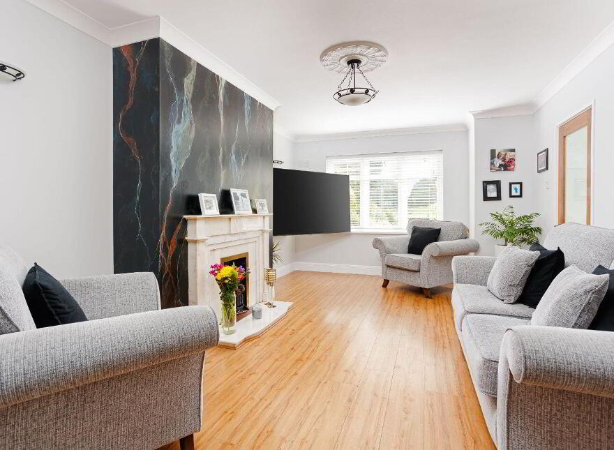 Chez Nous, 4 Ballyowen View, Lucan, K78C6P1