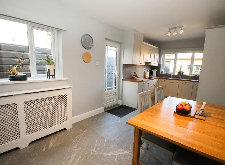 Chez Nous, 4 Ballyowen View, Lucan, K78C6P1
