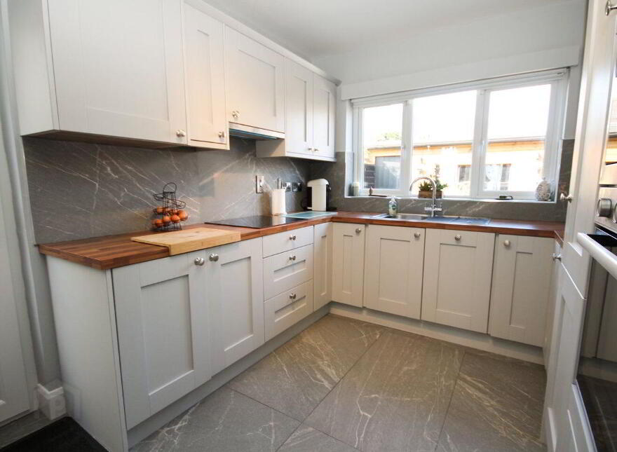 Chez Nous, 4 Ballyowen View, Lucan, K78C6P1
