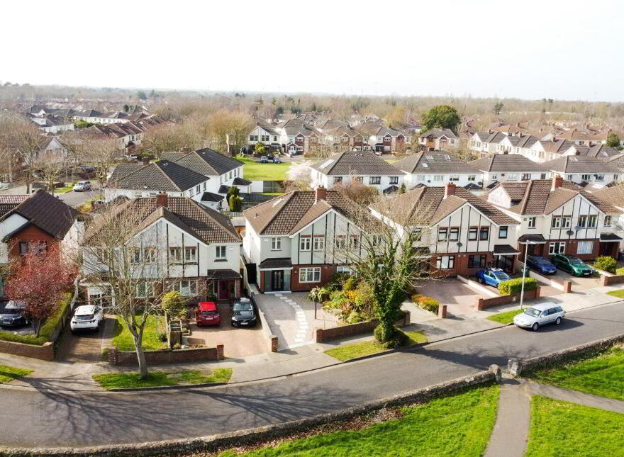 Chez Nous, 4 Ballyowen View, Lucan, K78C6P1
