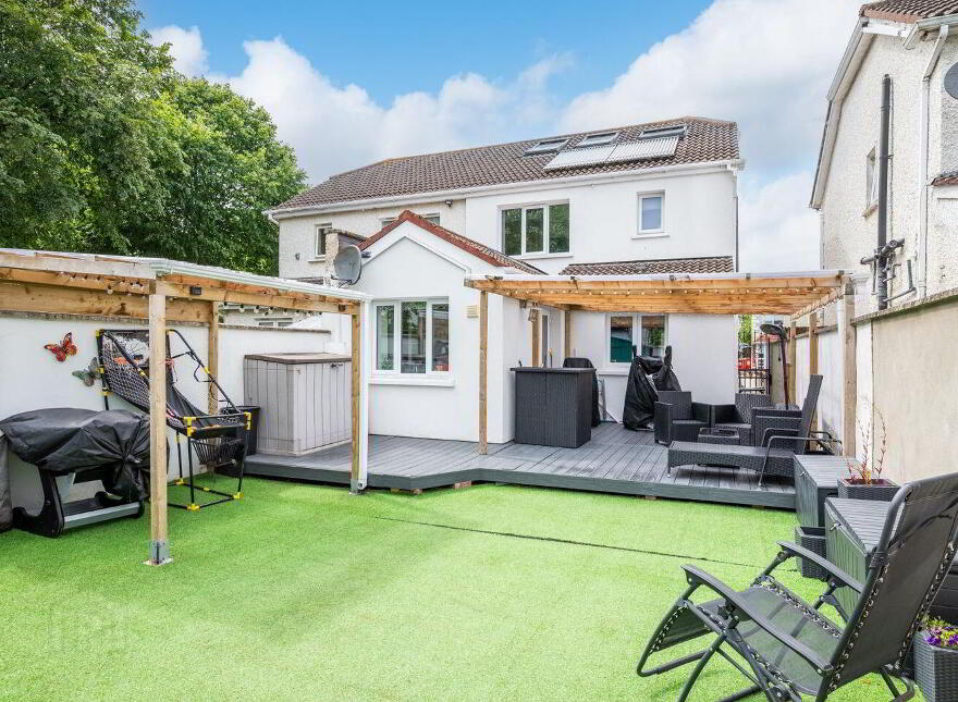 27 Earlsfort Close ( Plus Attic Conversion), Lucan, K78NC89