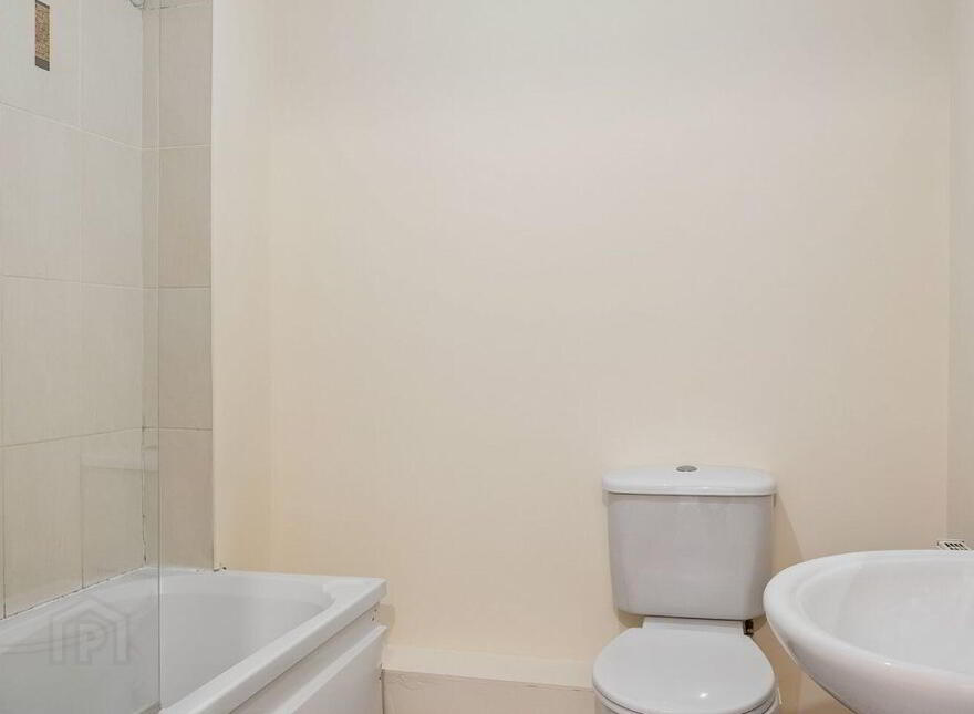 68 Castlegate Grove, Adamstown, Adamstown, K78T803
