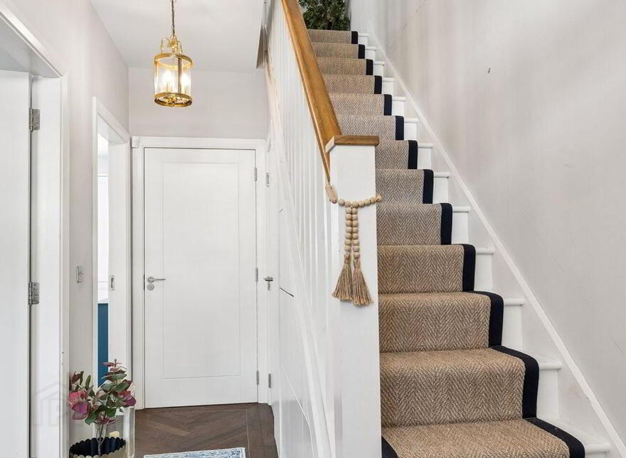 25 Tandy's Place, Adamstown, Adamstown, K78N7E8