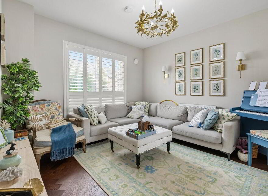 25 Tandy's Place, Adamstown, Adamstown, K78N7E8