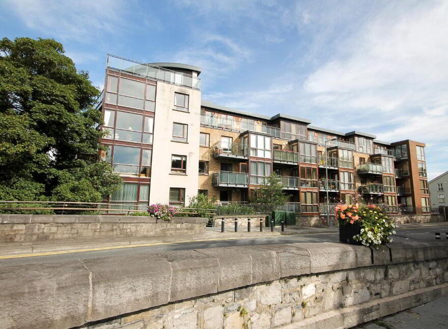 198 The Island, Chapelizod, Chapelizod, D20W972 photo