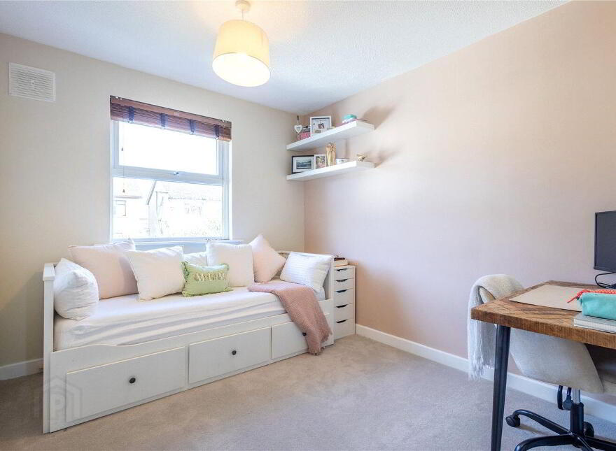7 Hillside, Greystones, A63EF88