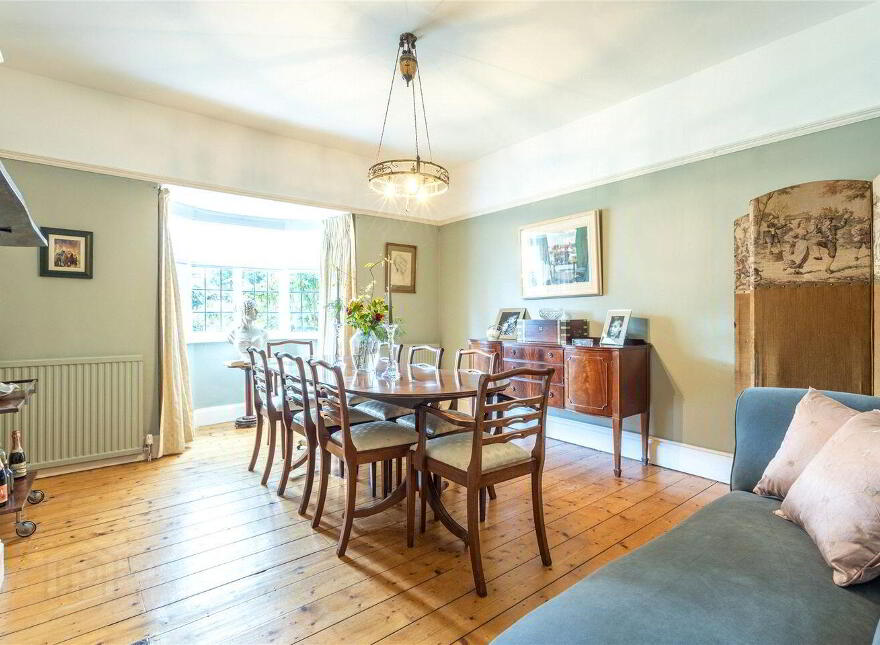 The Grove, Portland Road, The Burnaby, Greystones, A63VX38