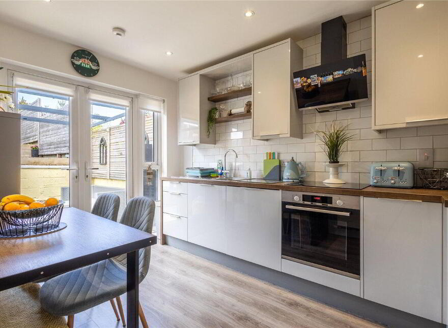 64 Glenview Park, Kilpedder, A63E974