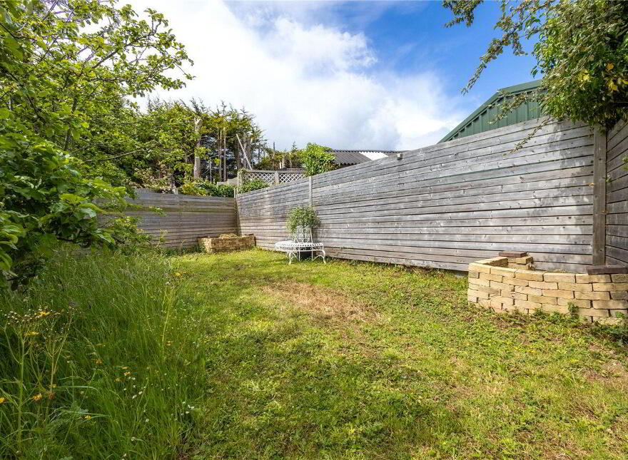 64 Glenview Park, Kilpedder, A63E974