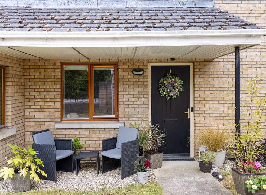 1 Holywell Avenue, Sea Road, Kilcoole, A63X264