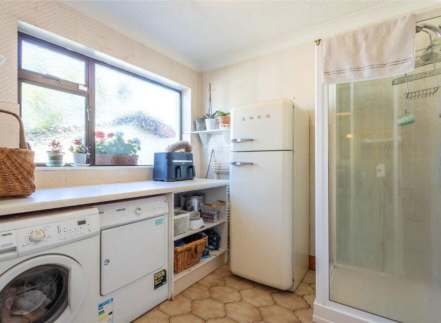 Shanooan, 2 Burnaby Manor, Hillside Road, Greystones, A63YP52