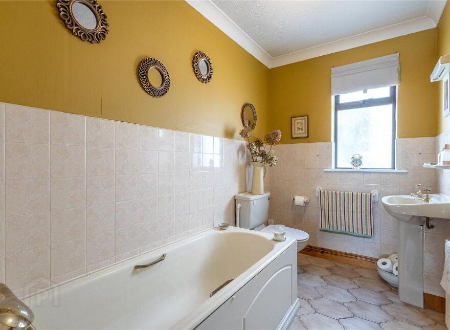 Shanooan, 2 Burnaby Manor, Hillside Road, Greystones, A63YP52