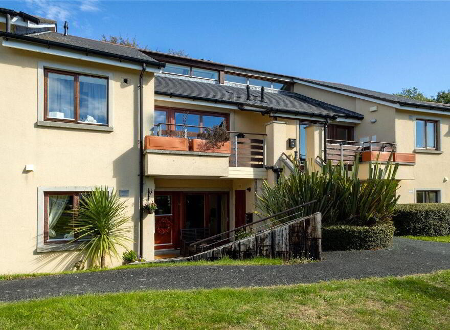 24 Druids Court, Druids Glen, Newtownmountkennedy, A63KF63 photo