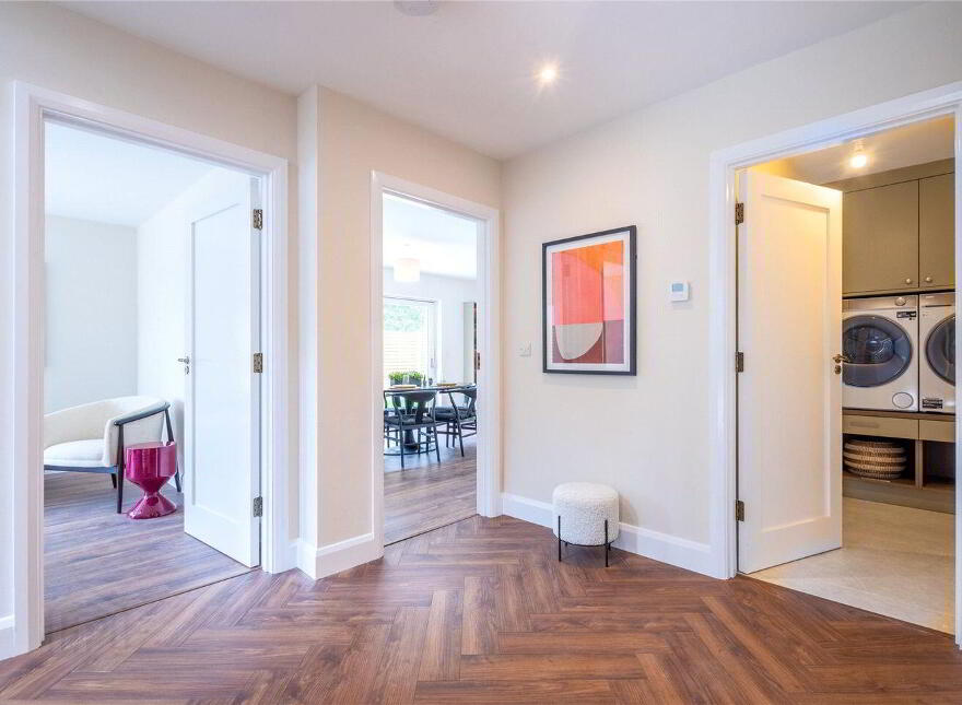 4 Chestnut Grove, Sea Road, Kilcoole
