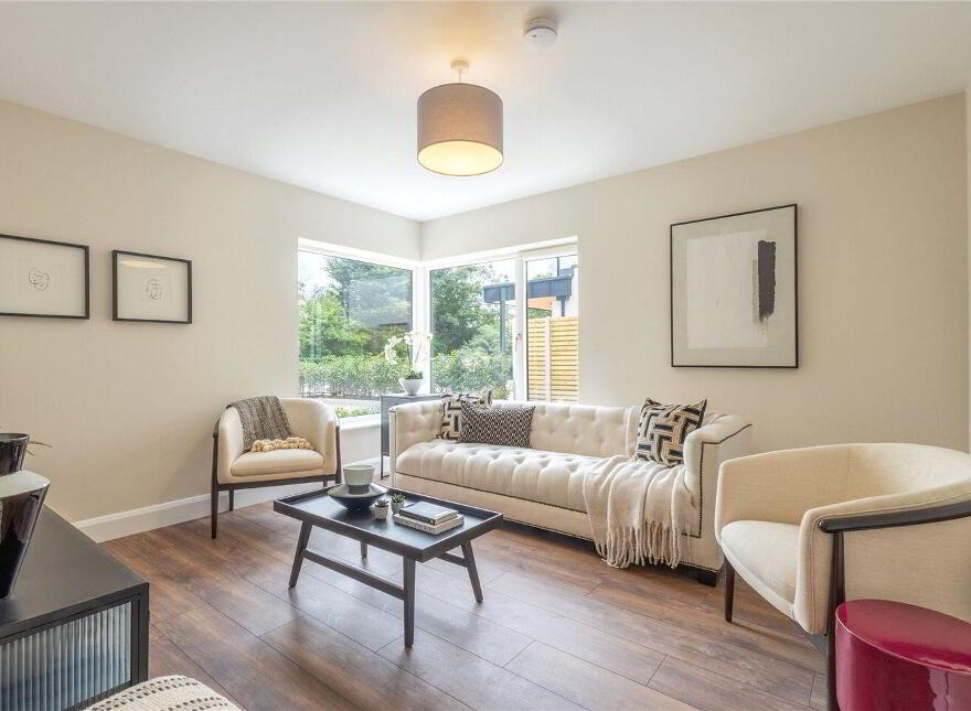 4 Chestnut Grove, Sea Road, Kilcoole