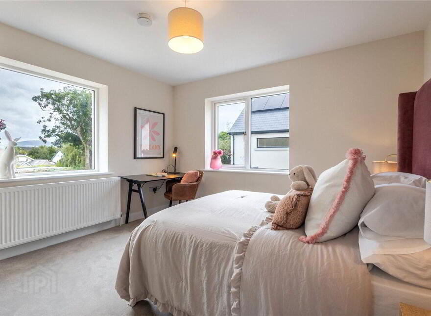 4 Chestnut Grove, Sea Road, Kilcoole