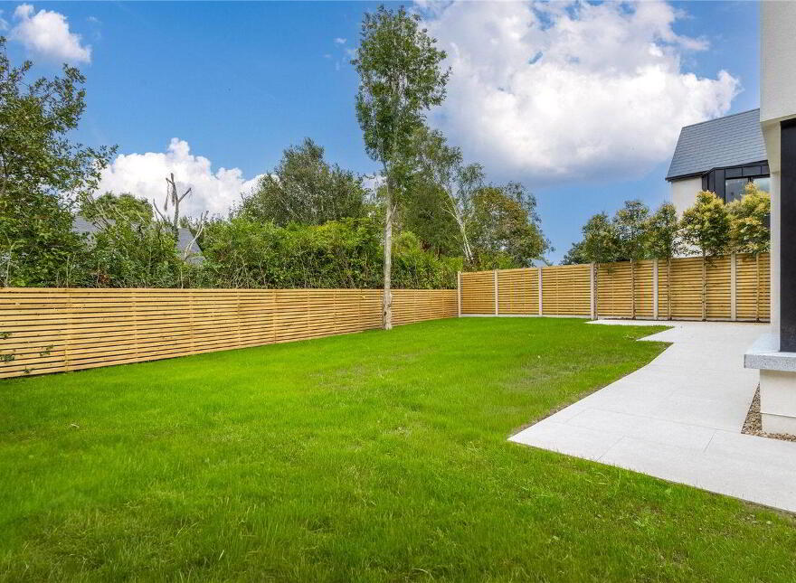 4 Chestnut Grove, Sea Road, Kilcoole