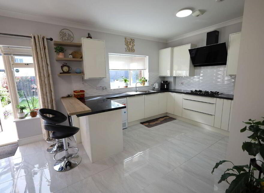 48 The Park, Janeville, Carrigaline, P43FC80