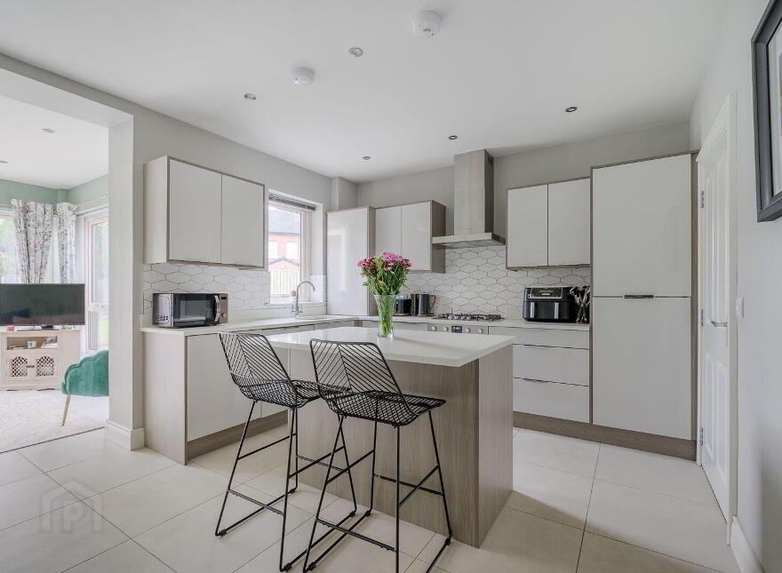 49 Helens Wood Way, Bangor, BT19 1FR