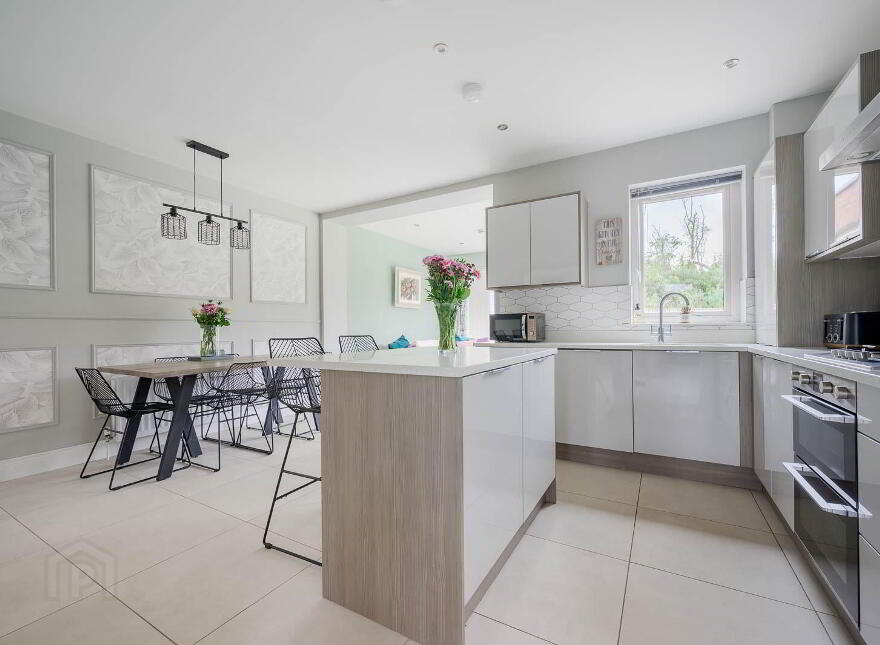 49 Helens Wood Way, Bangor, BT19 1FR