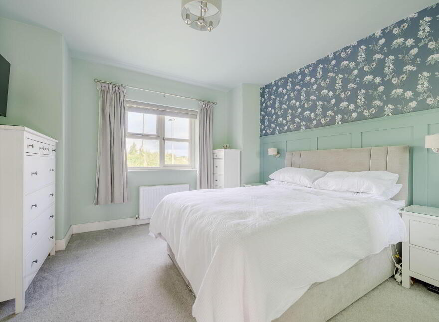 49 Helens Wood Way, Bangor, BT19 1FR