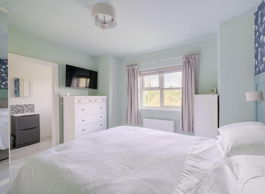 49 Helens Wood Way, Bangor, BT19 1FR