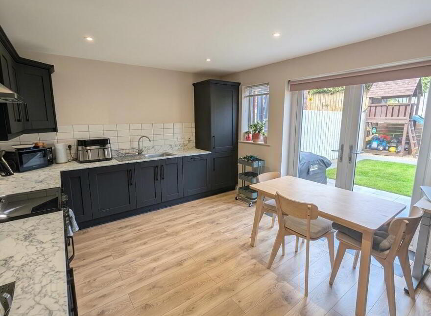 32 Millbank Grove, Ballynahinch, BT24 8WQ