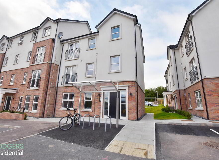 Apt 2, 12B Highgrove Meadows, Belfast, BT13 3FX
