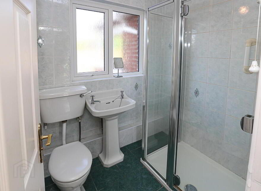 12 Rathmore Crescent, Bangor, BT19 1DG