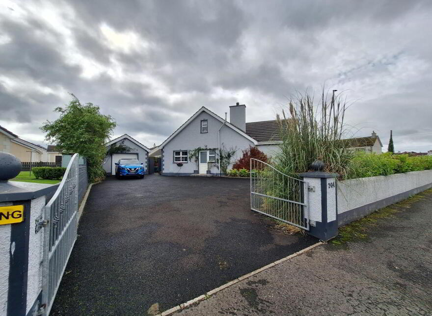 244 Straid Road, Bushmills, BT57 8QS