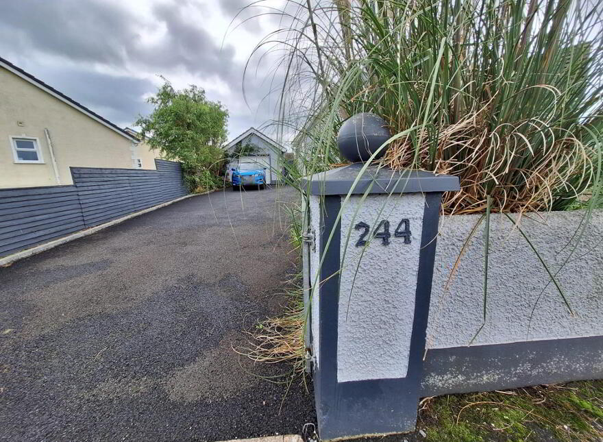 244 Straid Road, Bushmills, BT57 8QS