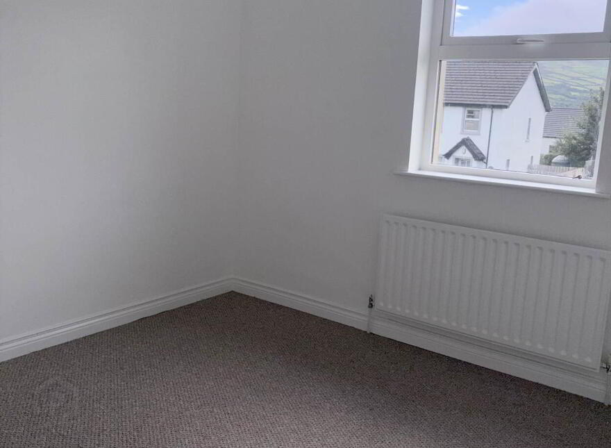 6 Whitehall Crescent, Ballycastle, BT54 6WH