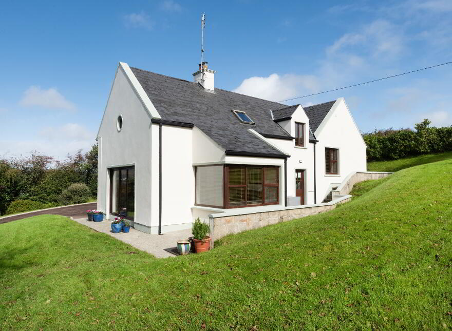 Stunning 3 Bedroom Detached House, Tullybeg, Church Hill, F92FY02