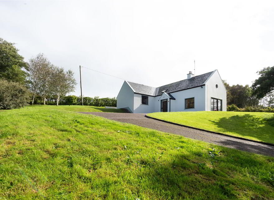 Stunning 3 Bedroom Detached House, Tullybeg, Church Hill, F92FY02
