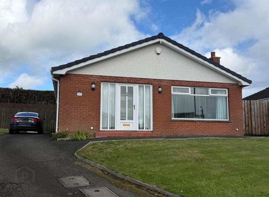 16 Prospect Heights, Carrickfergus, BT38 8QY