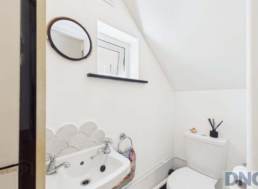 26 Pococke Lower, Kilkenny, R95DT23