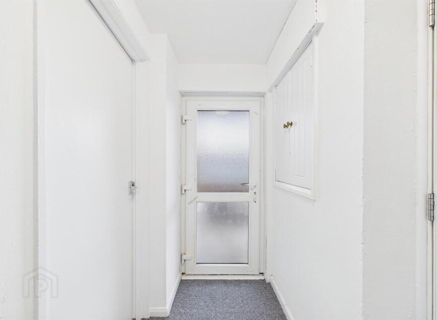 Flat D, 3 Laurel Way, Dunmurry, Belfast, BT17 9PR
